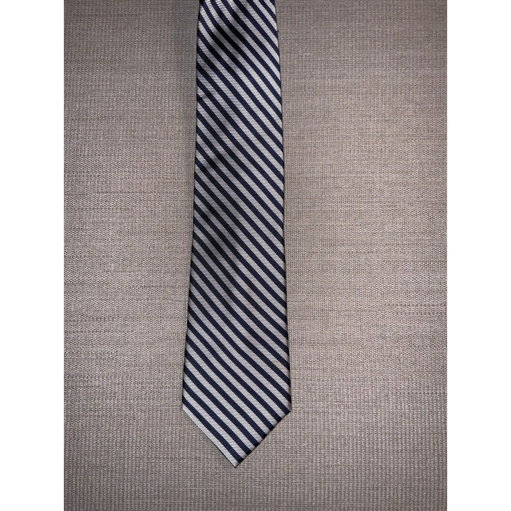 R B M Collection Men's Necktie 100% Italian Silk Made In USA